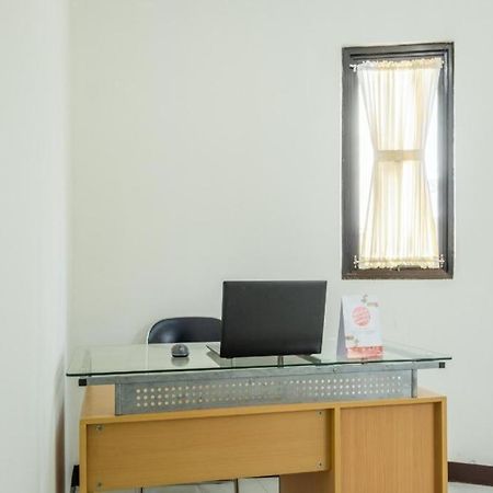 Oyo 1460 Anyelir Residence Cirebon Exterior foto